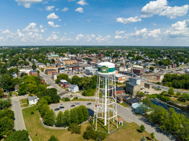 istock Smiths Falls Tall Water Tower，Town in Ontario Canada 1418302700