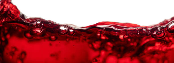 rotwein isoliert auf weißem grund. - wineglass red wine wine liquid stock-fotos und bilder
