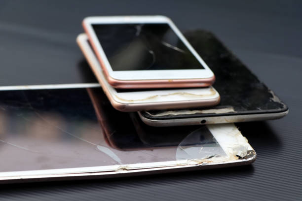 istock Mobile screen broke because it was dropped 1418367893