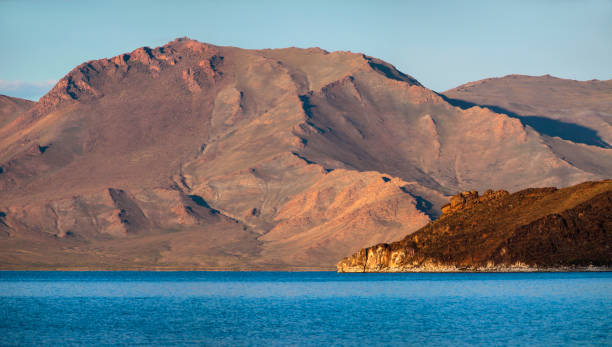 istock Lake Tolbo Nuur in Mongolia 1418421352