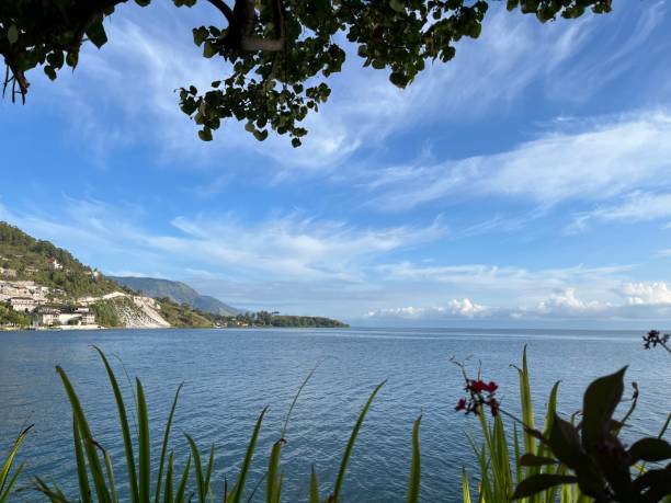 istock The nice view of Toba Lake 1418470408