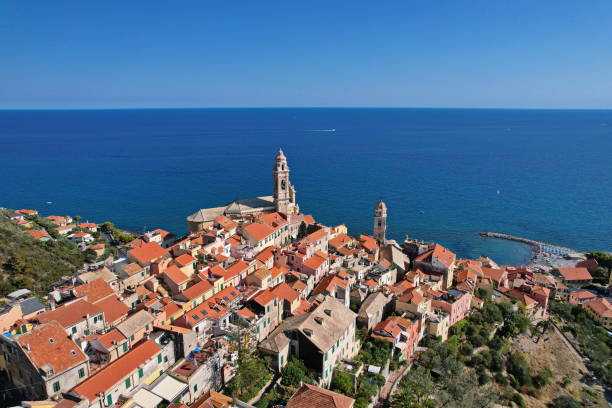 istock village of Cervo 1418474069