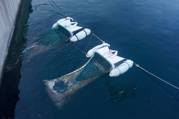istock Sea cleaning equipment 1418475850