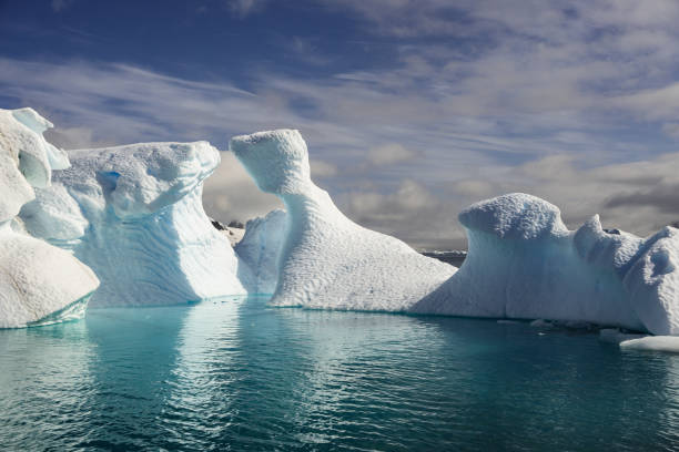 istock Fascinating Icebergs in Antarctica 1418493239
