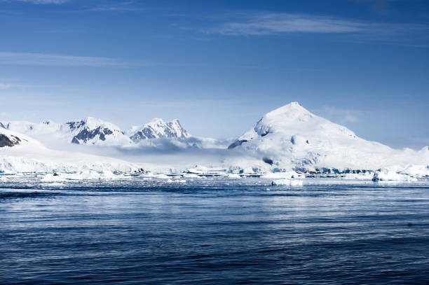 istock White Mountains and Deep Blue Sea in Antractic Peninsula 1418493378