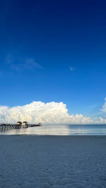 istock BEAUTIFUL MORNING ON THE BEACH 1418508544