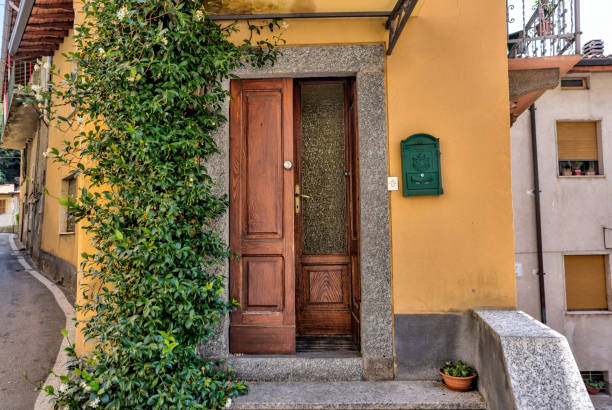 Show casing the architecture and culture on the streets of San Miguel de Allende Mexico.