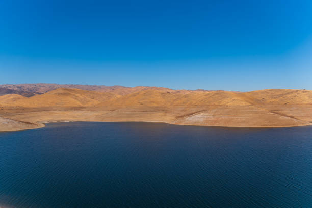 istock Lakes of California 1418620588