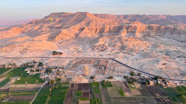 หุบเขาแห่งราชา, หุบเขาแห่งราชินี, ลักซอร์, อียิปต์ - temples of karnak ภาพสต็อก ภาพถ่ายและรูปภาพปลอดค่าลิขสิทธิ์