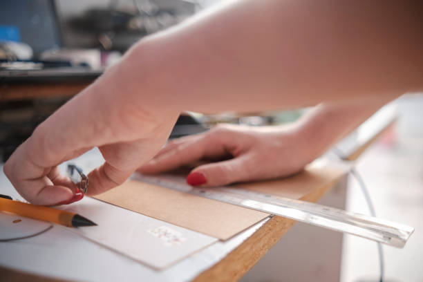 istock Preparing a personalized  ''thank you card'' 1418955499
