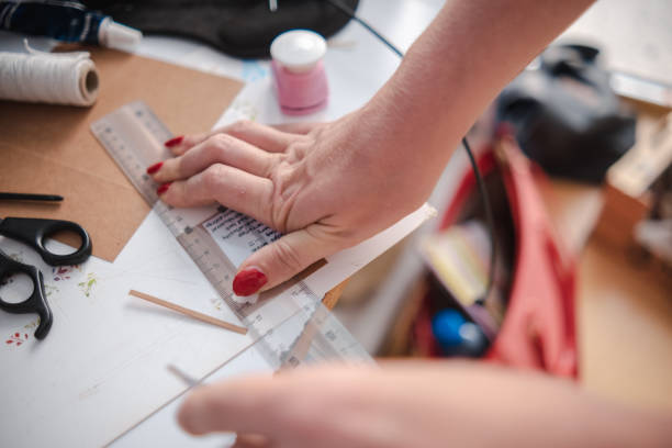 istock Preparing a personalized  ''thank you card'' 1418955511