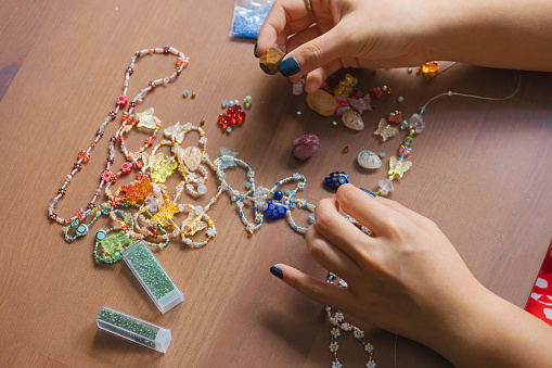 making jewellery at home