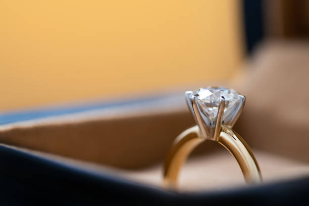 istock Engagement Diamond Ring in Jewelry Box 1419041496