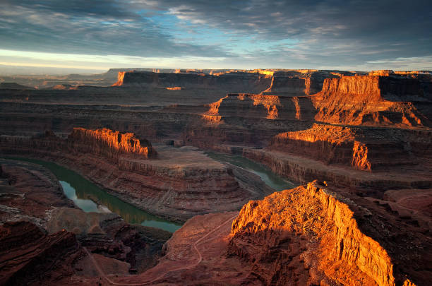 istock Sunrise at Deadhorse Point 1419101062