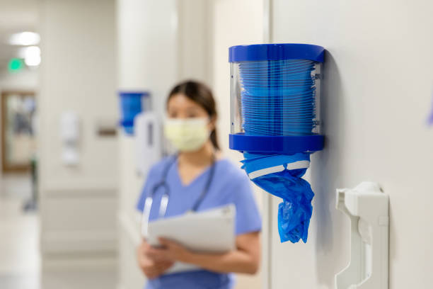 istock Nurse waits for patient 1419121176