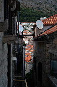 istock narrow alleys in the old town of dubrovnik 1419136230