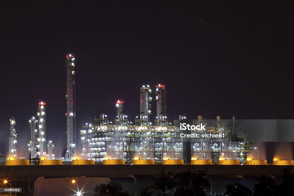 Usina Petroquímica refinaria de petróleo - Foto de stock de Indústria Petrolífera royalty-free