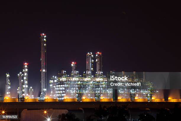 Foto de Usina Petroquímica Refinaria De Petróleo e mais fotos de stock de Indústria Petrolífera - Indústria Petrolífera, Refinaria, Azul