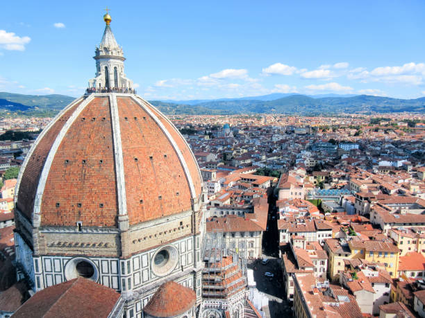 istock The Dome, skyline view in Florence 1419171412