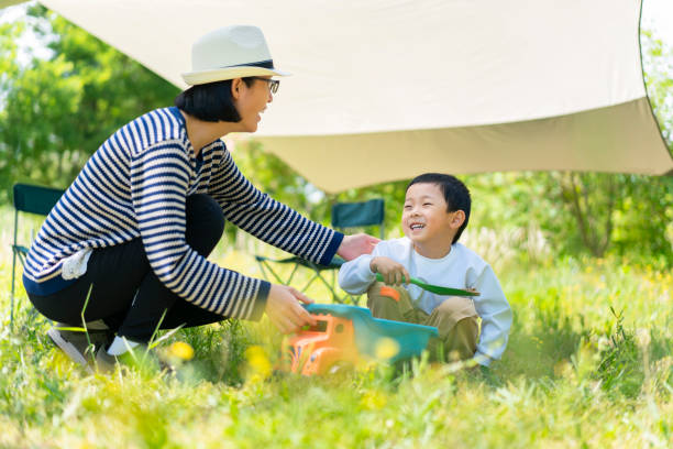 istock Mom and baby 1419178411