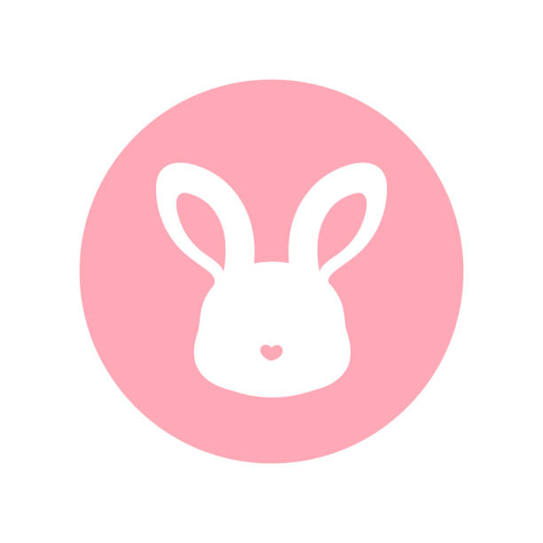 하트 모양의 코 원 로고 아이콘이있는 귀여운 추상 토끼 머리 - 토끼 새끼 stock illustrations