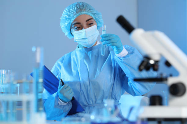 istock Scientist working with sample in laboratory. Medical research 1419268010