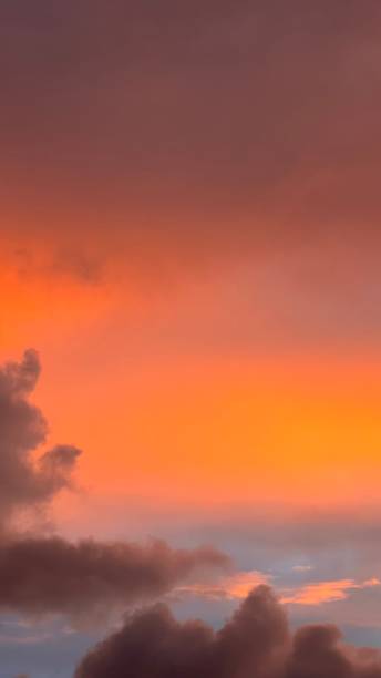 istock BEAUTIFUL SUNSET ON THE BEACH 1419307790