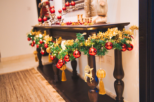 Beautifully decorated foyer table during Christmas