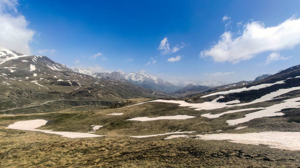 istock Landscape with green mountains and traditional towns 1419388625