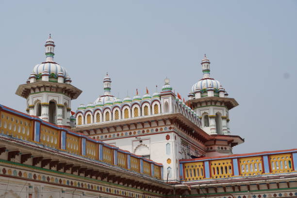 palais de sita mata au népal - janakpur photos et images de collection
