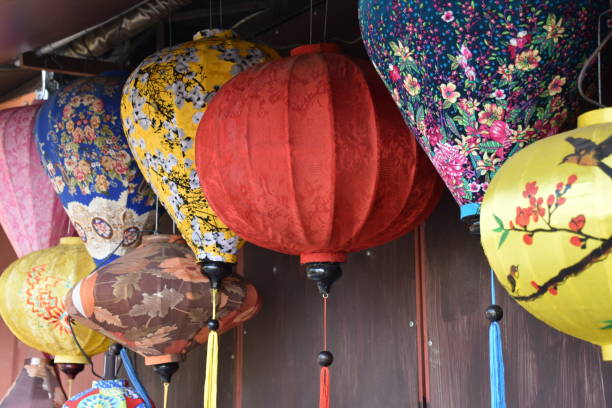 kolorowe dekoracyjne papierowe lampiony w hoi an 3 - vietnam hoi an traditional culture travel zdjęcia i obrazy z banku zdjęć