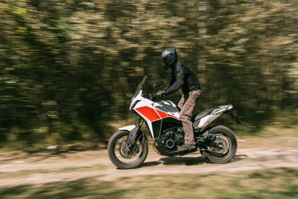 istock Super speed on adventure riding 1419549837