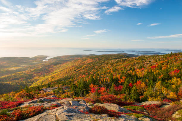 istock Cadillac Mountain at Sunrise in Autumn 1419560351