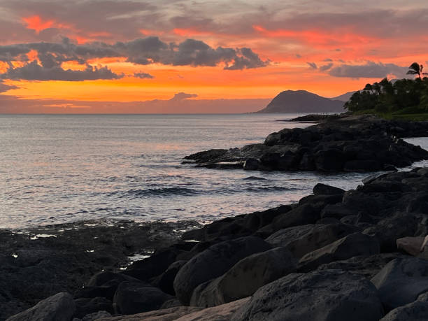 istock Sunset on Oahu's West Coast 1419688361