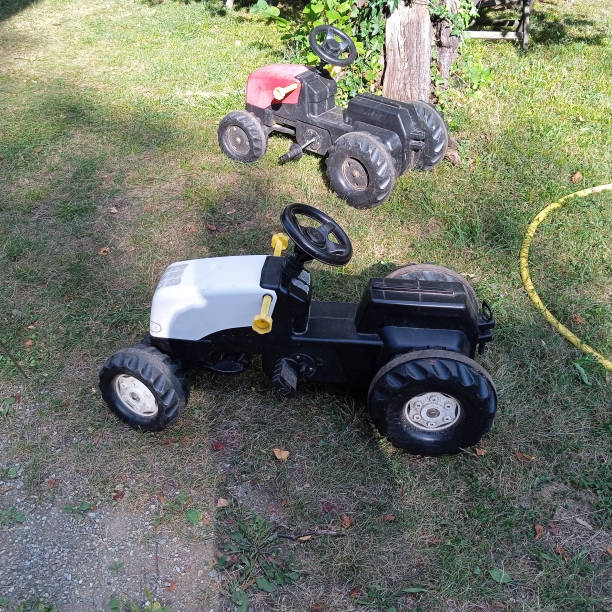 istock a toy tractor for children 1419704760