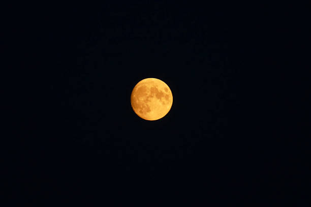 istock DETAIL OF ORANGE BRIGHT FULL MOON 1419772493