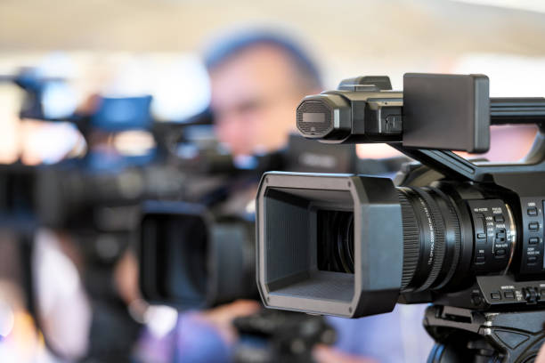 istock Live broadcast of the press conference 1419786030