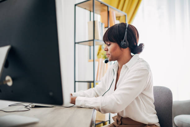 istock Woman working in home office 1419850617