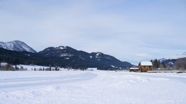 istock Lake Weissensee on a cold day in winter 1419885495