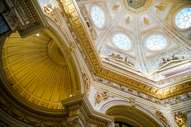 Domical architecture