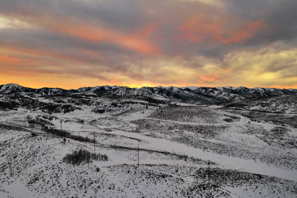 istock Sunset of snowy mountains in Utah 1419906249
