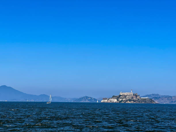 알카트라즈 도서지역 샌프란시스코 베이-캘리포니아 - alcatraz island tourism san francisco bay area san francisco county 뉴스 사진 이미지