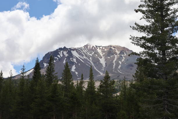 istock Lassen national forest California 1419971818