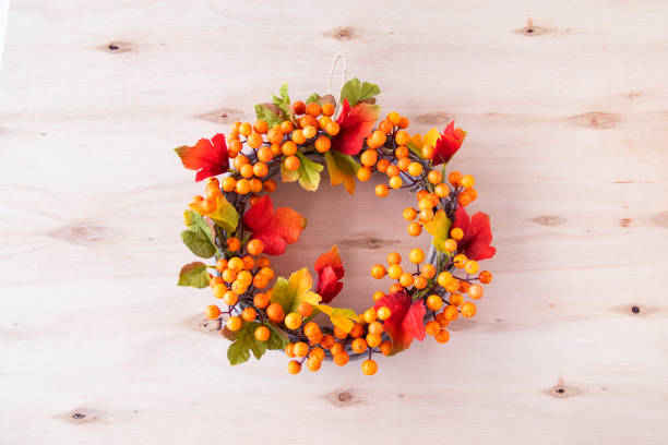 istock autumn leaves wreath 1420079822