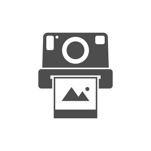 ilustraciones, imágenes clip art, dibujos animados e iconos de stock de icono de cámara polaroid. - silhouette photographer photographing photograph