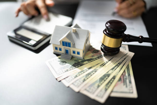 istock Foreclosed Property Eviction. House Expropriation Concept 1420323142