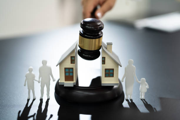 istock Divorce Lawyer Or Attorney 1420323330
