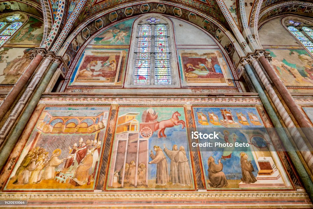 Affreschi Di Giotto San Francesco D'assisi The Magnificent Frescoes By Giotto Inside The Basilica Di San Francesco