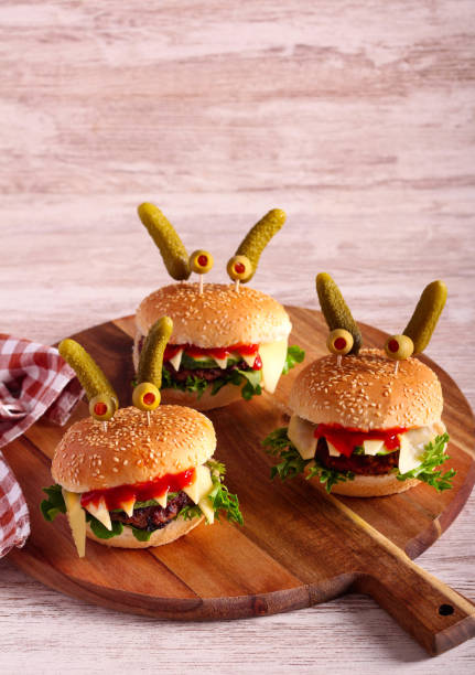 istock Monster burgers for Halloween 1420514108