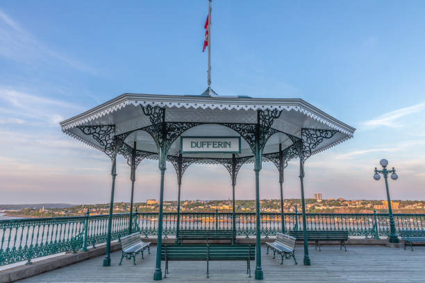 istock Quebec, Canada, a old pavillion on the Dufferin Terrace 1420726180